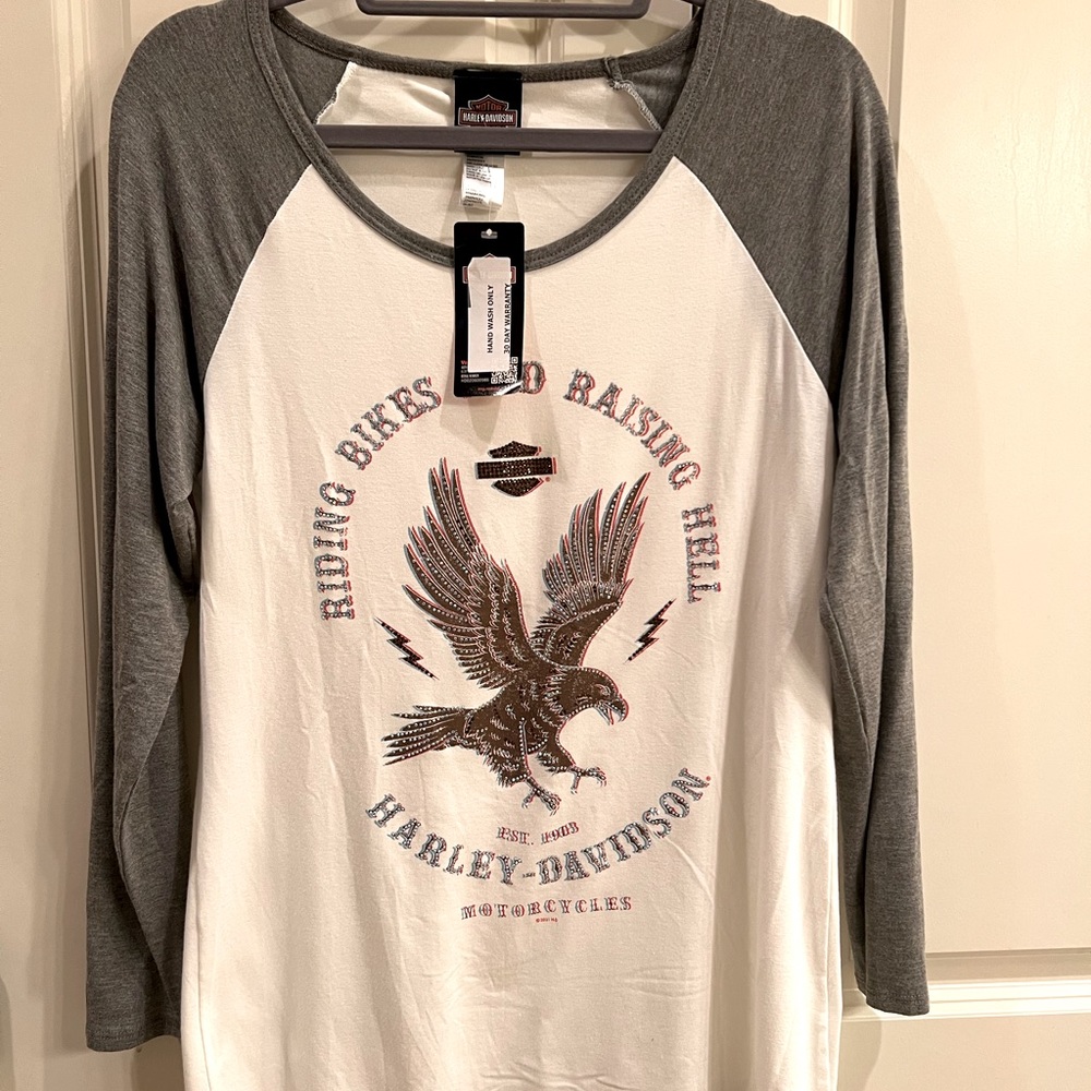 NWT Women’s Harley Quarter sleeve Tee